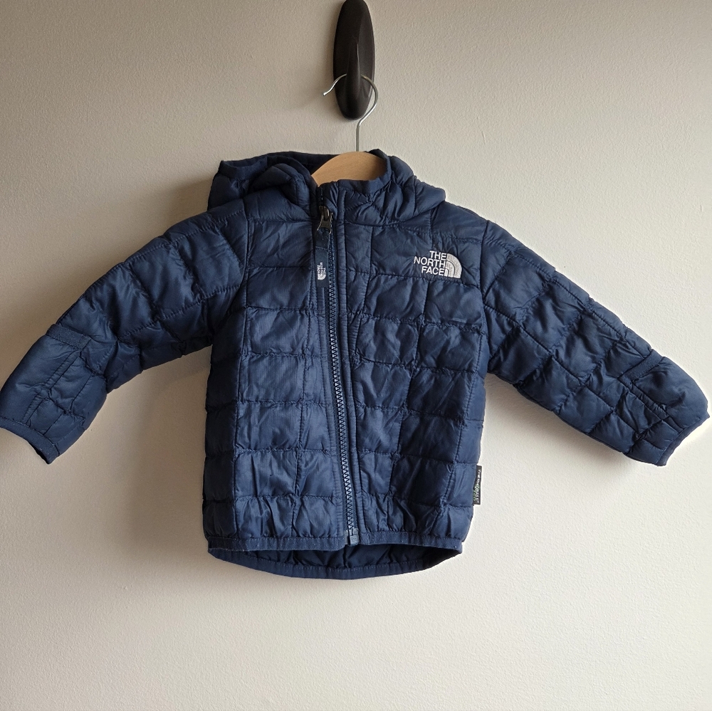 The North Face Navy Lightweight Puffer Jacket